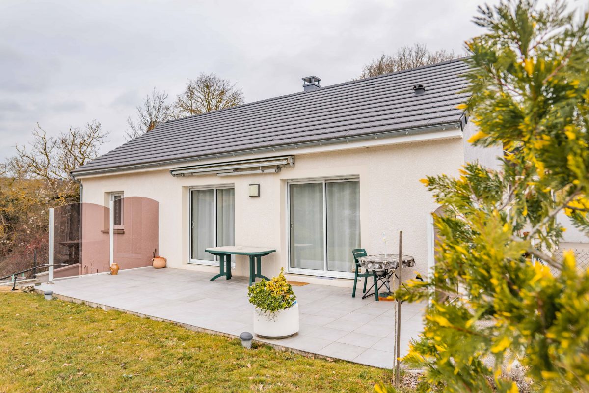 Nos maisons respectent la réglementation thermique en vigueur : RE 2020...